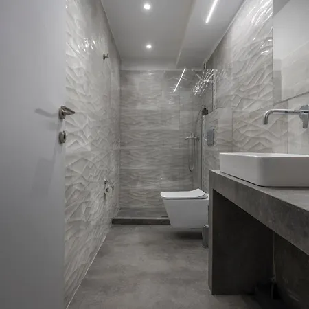 Premium Jacuzzi At The Center, By Aqua Platinum