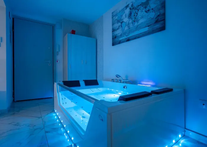 Lägenhet Premium Jacuzzi At The Center, By Aqua Platinum